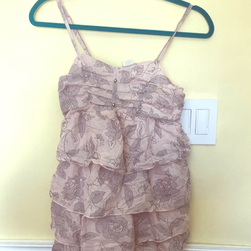 Women’s top sleeveless